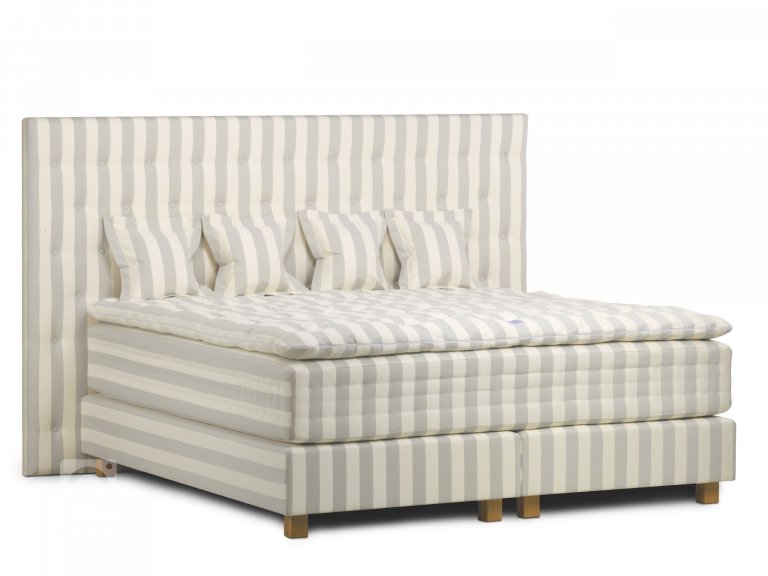 add picture to album