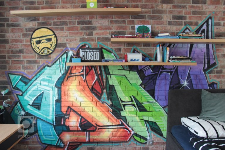 add picture to album