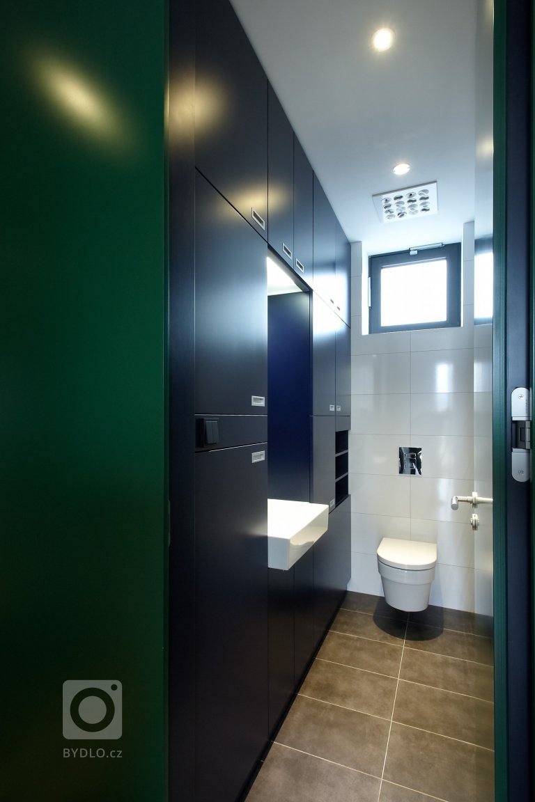 add picture to album