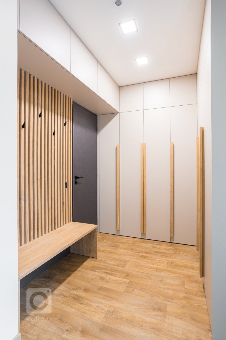 add picture to album