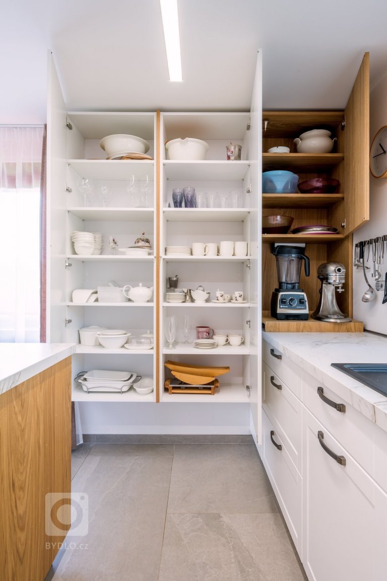 add picture to album