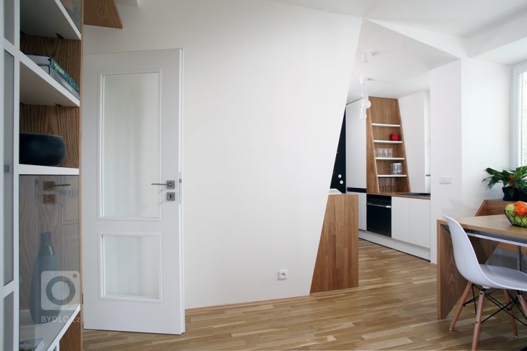 add picture to album