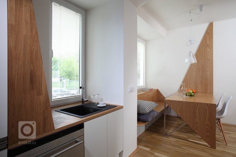 add picture to album