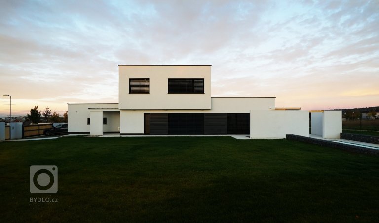 add picture to album