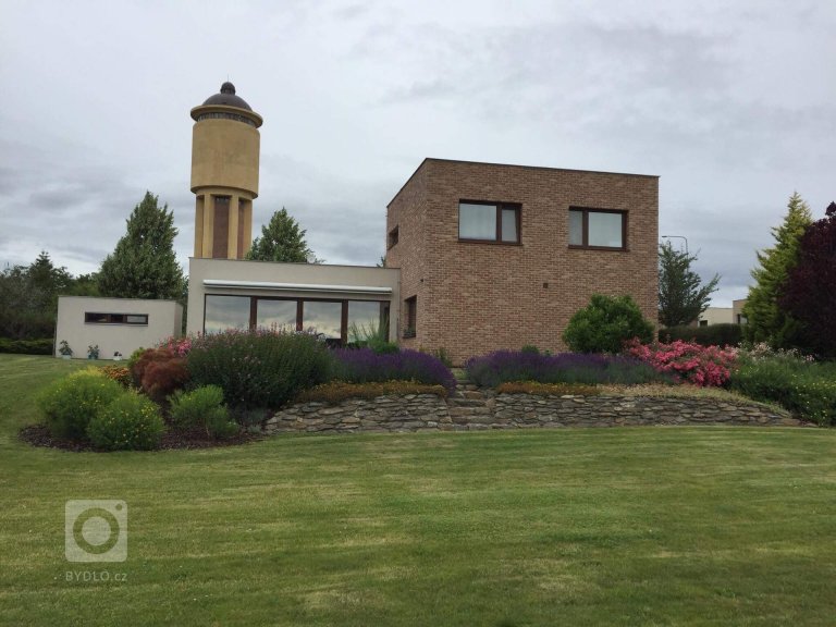 add picture to album